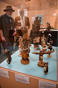 museum visitors at Mt Kearsarge Indian Museum